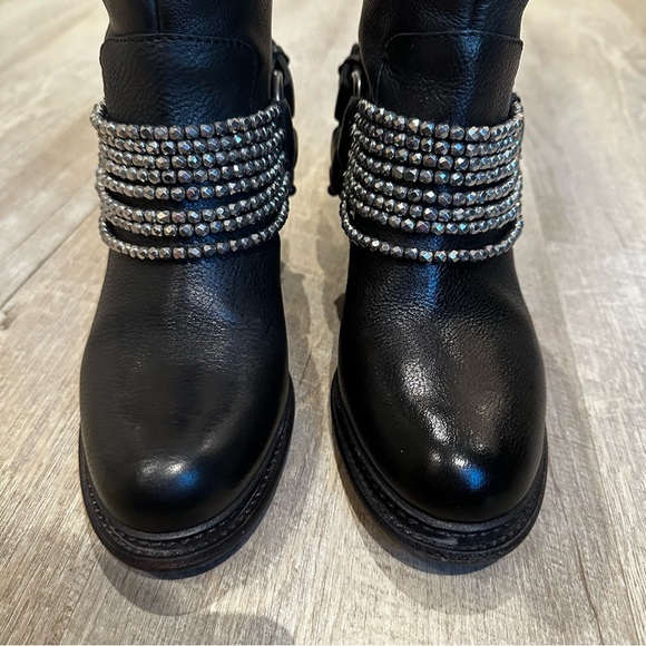 Vera wang ankle boots Natasha black leather harness size 6.5 - Picture 5 of 5